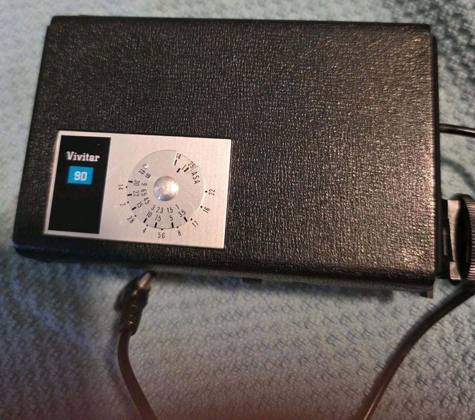 Vintage Vivitar Electronic Flash 90 in Original Box STOCK # 23-2472
