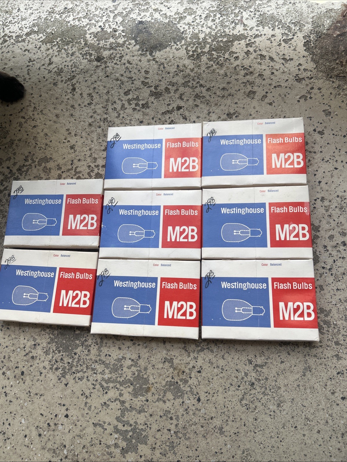 Vintage WESTINGHOUSE FLASH BULBS M2B, 12 Bulbs Per Pack-8 PACKS (b5)