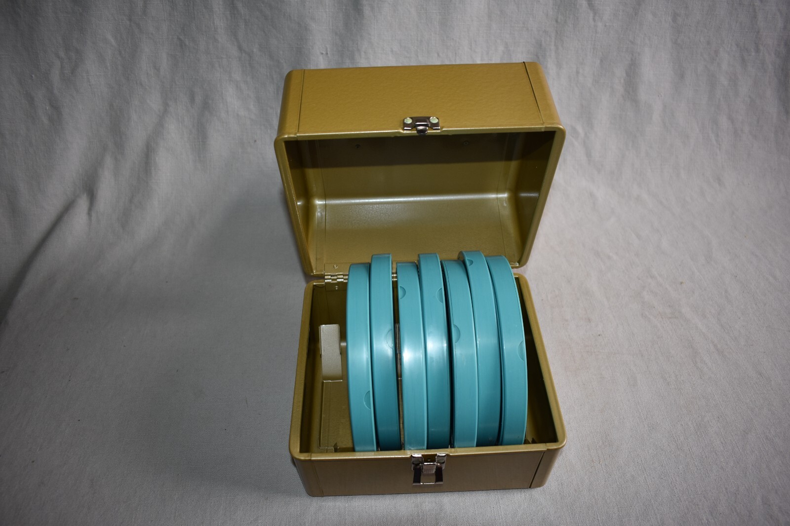 Vintage Kenco Movie Film Library Chest Box 8mm W/7 Carson 400 ft Reel and Can