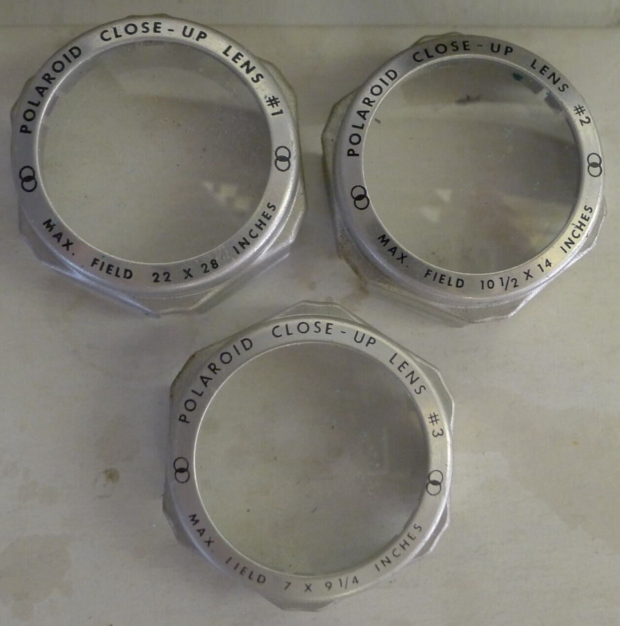 Polaroid Lens Shade No 545 31.5mm Metal With 4 Filters & 3 Close-Up Lenses -Vtg