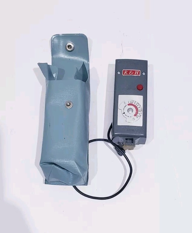 Vintage R & H Multiflector Flash AG-1 M2 No.5
