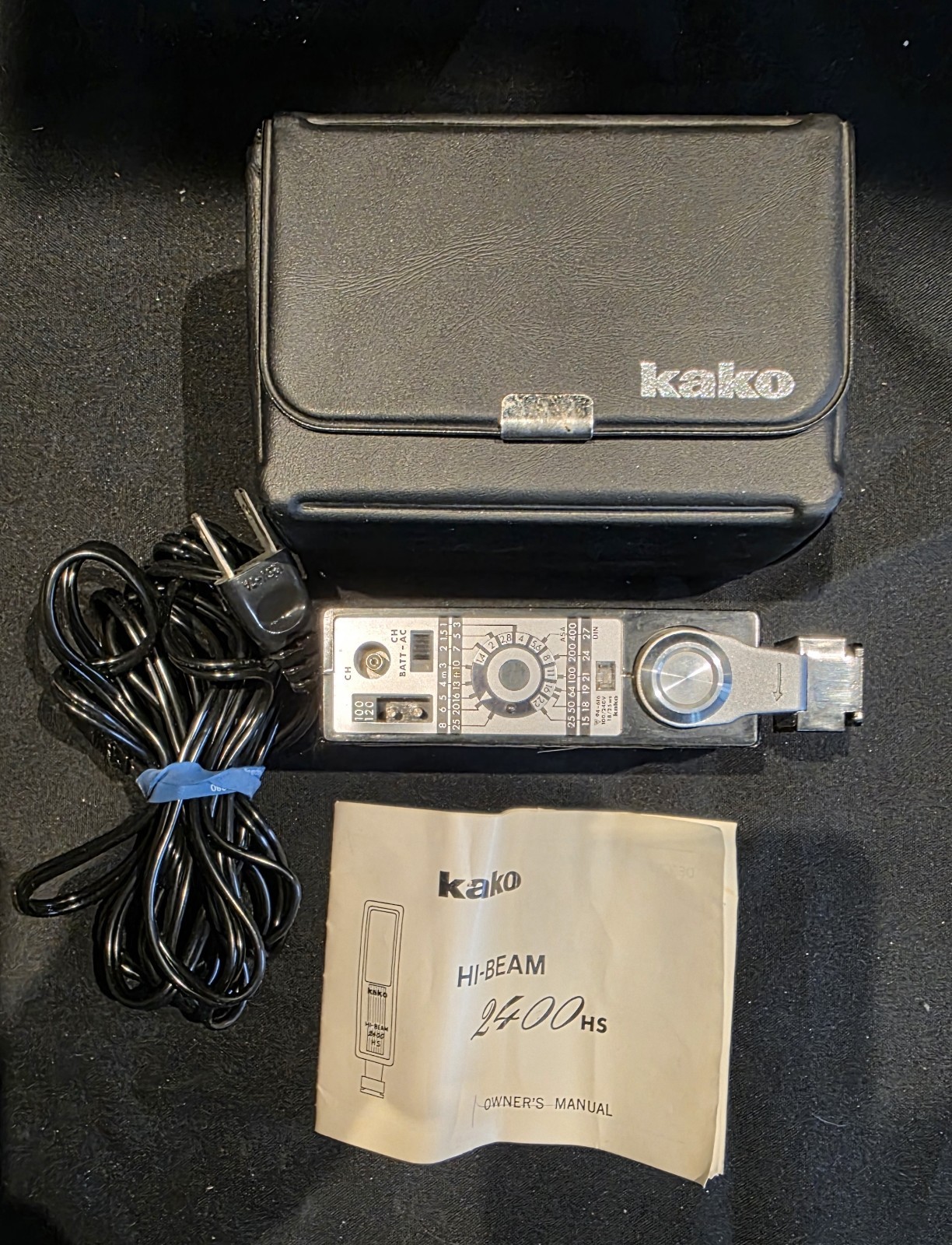 Vintage Kako Hi-Beam 2400 HS Camera Flash Unit With Case Cord Manual Untested