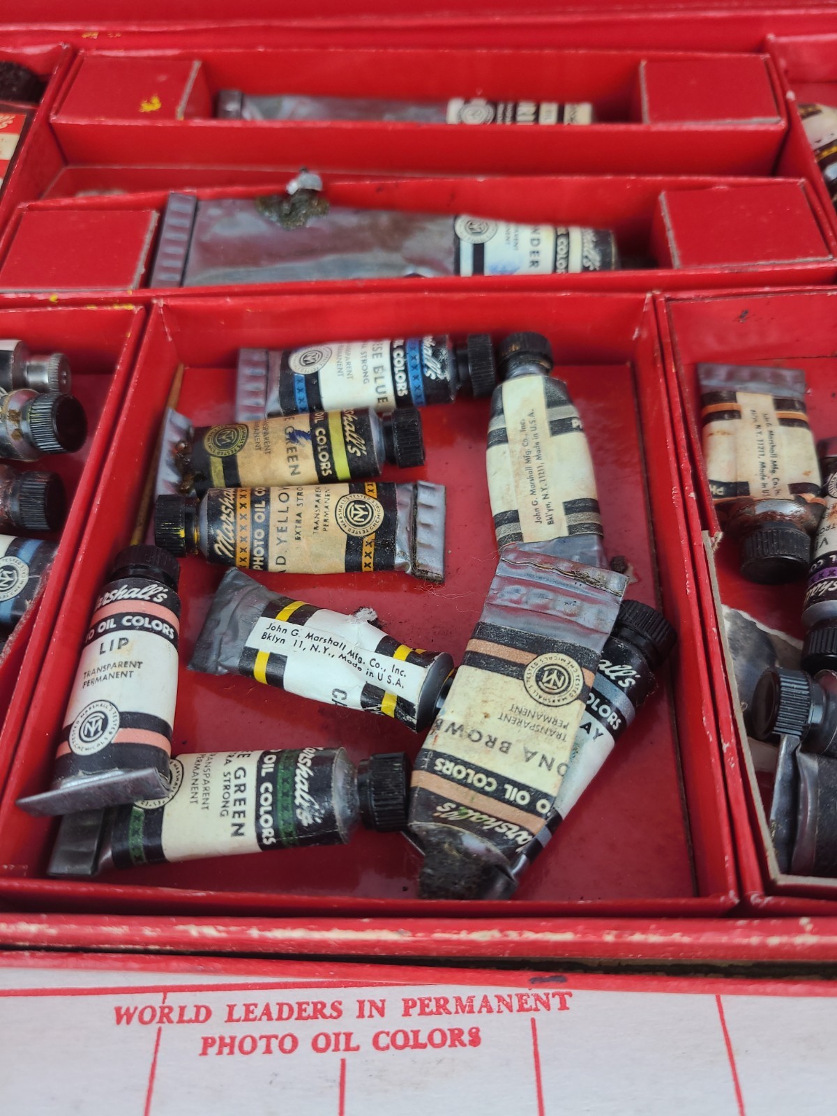 Vintage Marshall’s Photo Oil Colors Art Kit Hobby Prop – See Photos