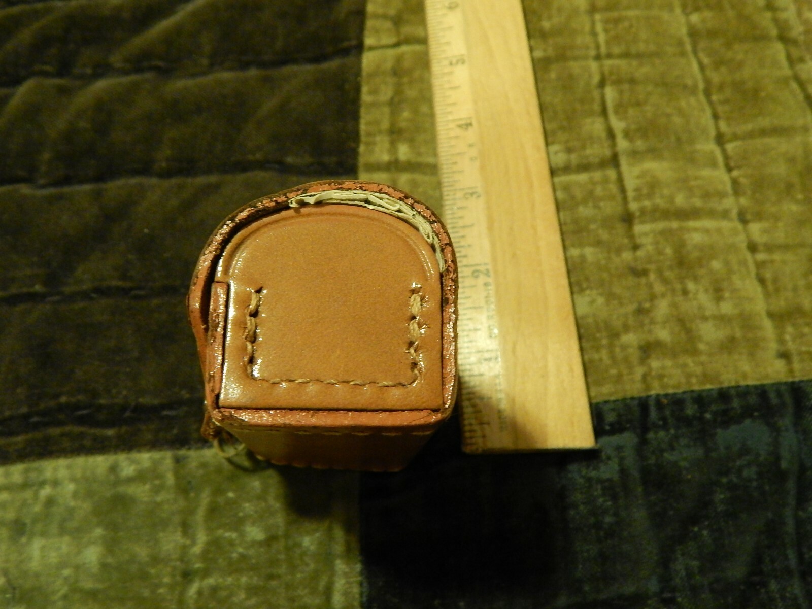 Polaroid ~ 540 Close-Up Lens Kit ~ Leather Snap Case w/ Lenses & Measuring Tape