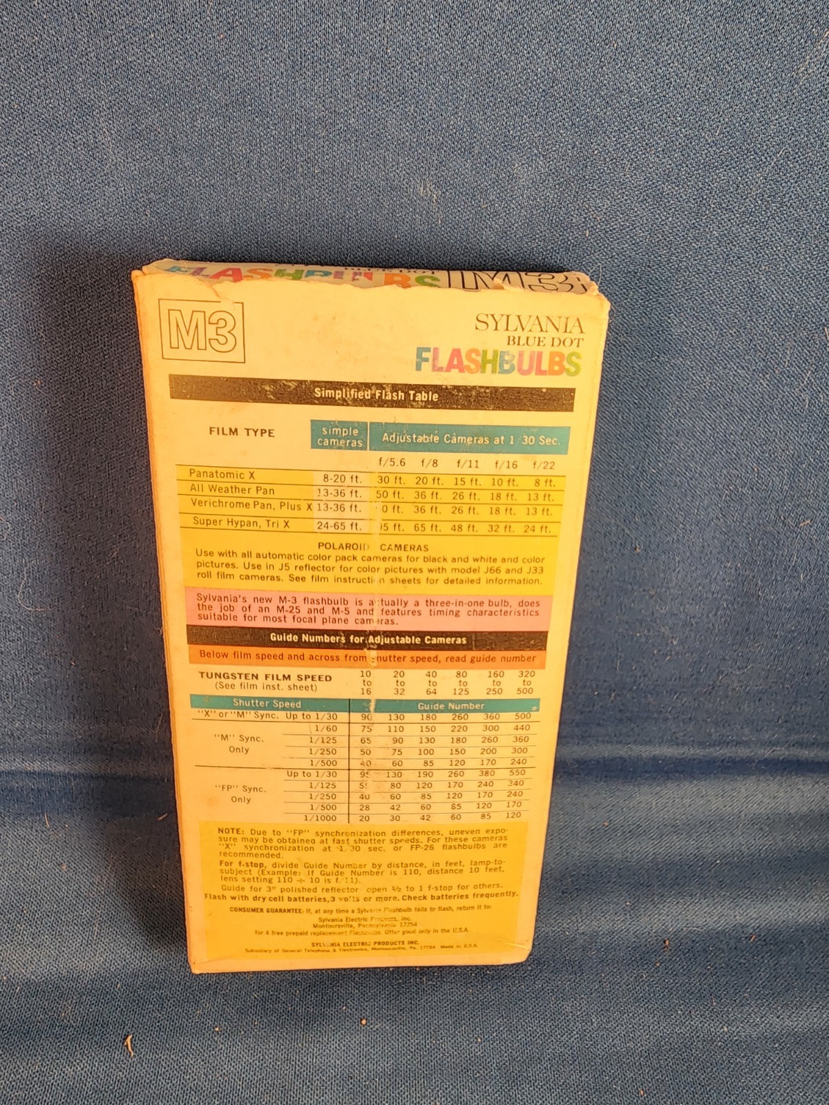 Sylvania Flashbulbs Blue Dot M3 12 Clear Bulbs In 12 Pack Box NOS
