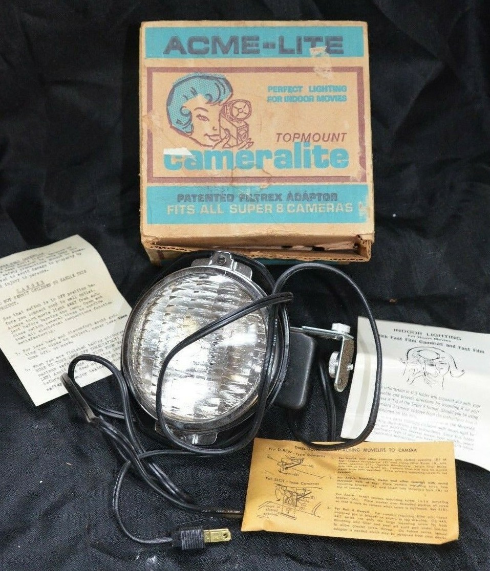 Acme-Lite Model 96 Cameralite 250 Watts 120 Volt SUPER 8 Camera NOS NEW Vintage
