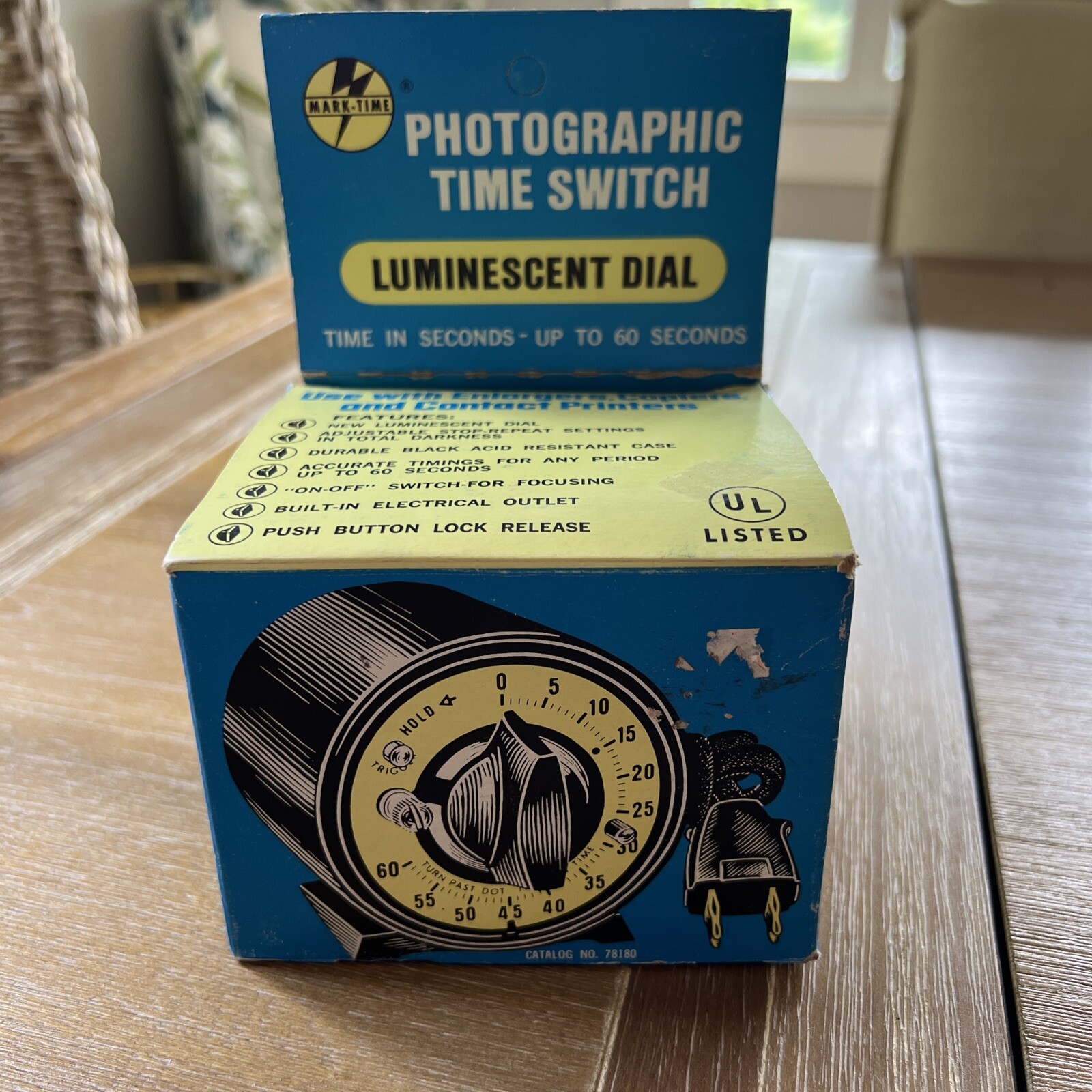 Mark-Time Photographic Time Switch With Luminescent Dial – Vintage NOS