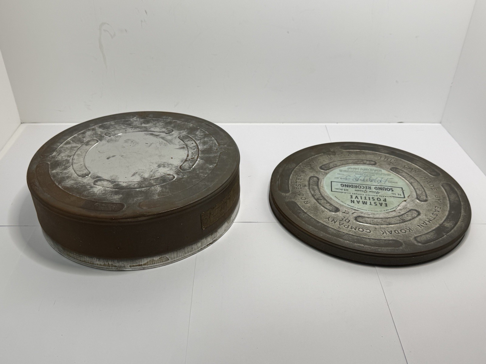 Vintage Eastman Kodak 35mm Nitrate Motion Picture Film Can Canister 10.5″ x 3″