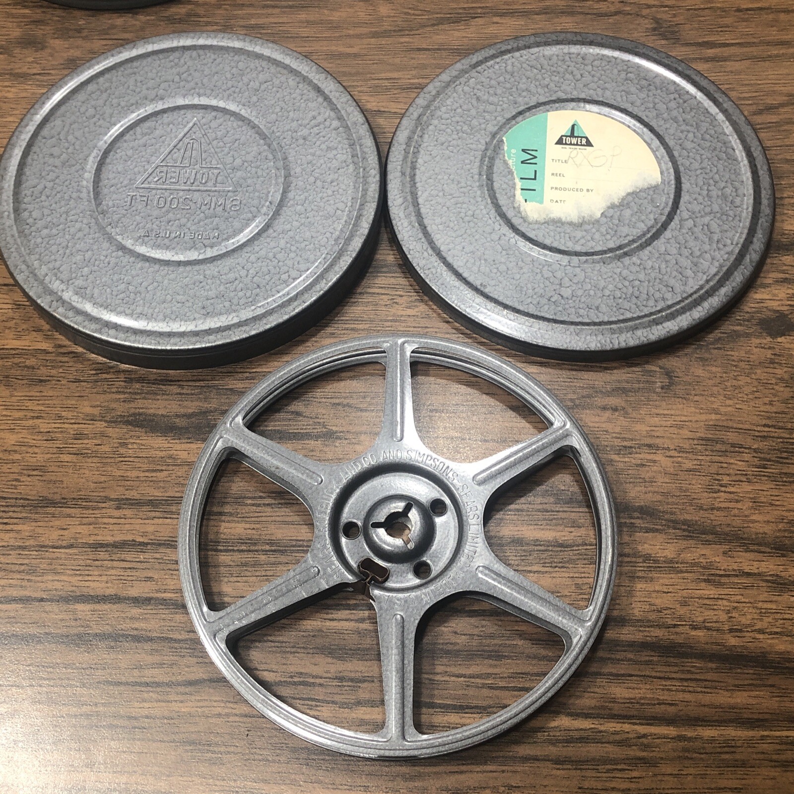 3x Vintage 8mm 200’ 5” Metal Film Reel w/ Tower Metal Canister Lot Sears Compco