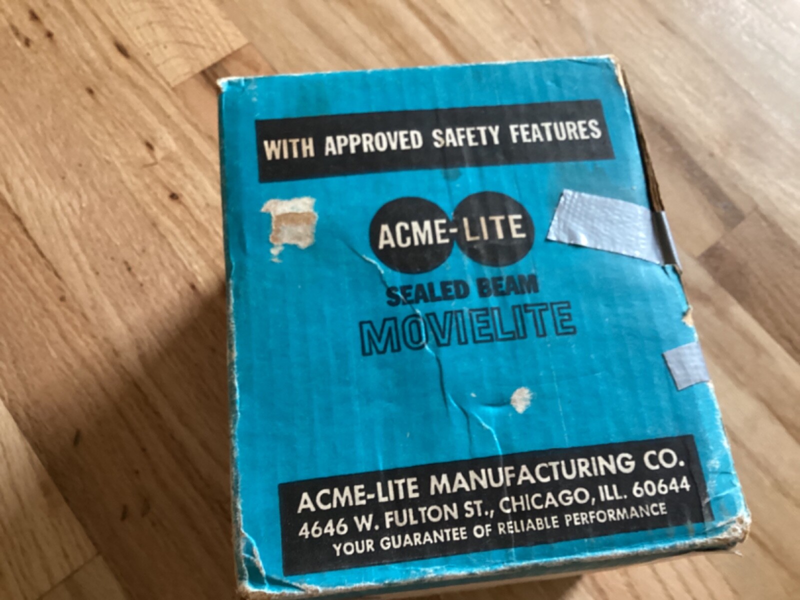 Vintage Acme Lite Sealed Beam Movielite Model Fits Super 8 Cameras 250 Watts