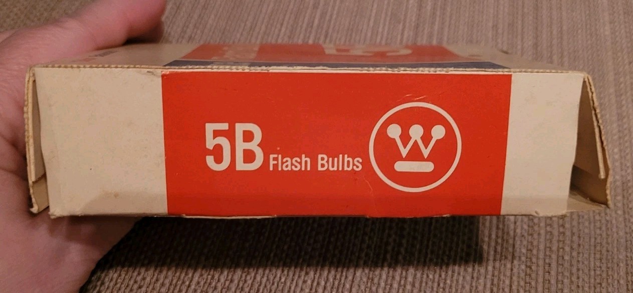 Westinghouse No. 5 B Flash Bulbs 6 Bulbs Vintage In Box Blue Unused Vtg Photo