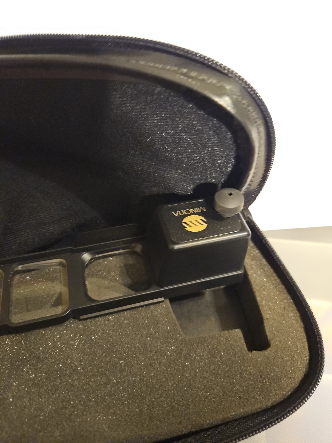 Polaroid F112 Spectra / Image Close Up Lens Attachment in Padded Case V27