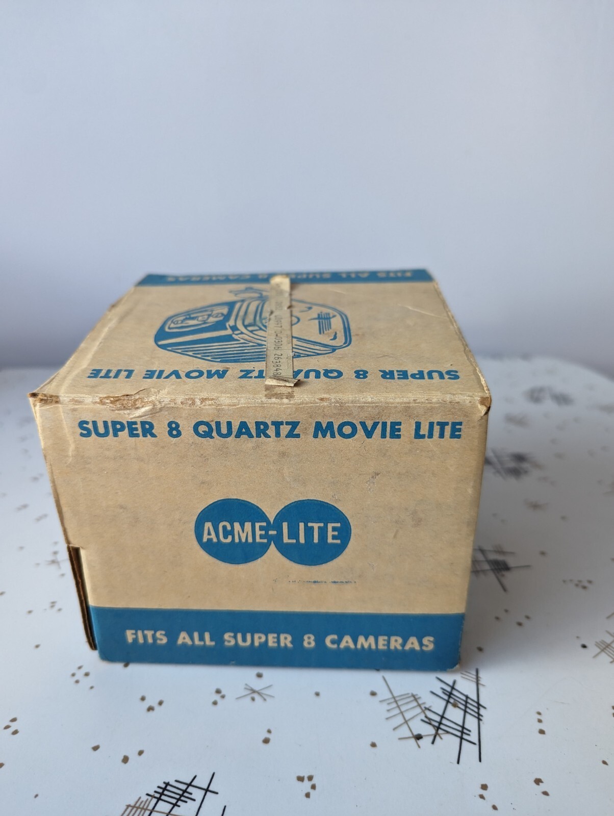 Vintage Cameralite 709 Acme-Lite Movie Camera Light for Super 8 Cameras