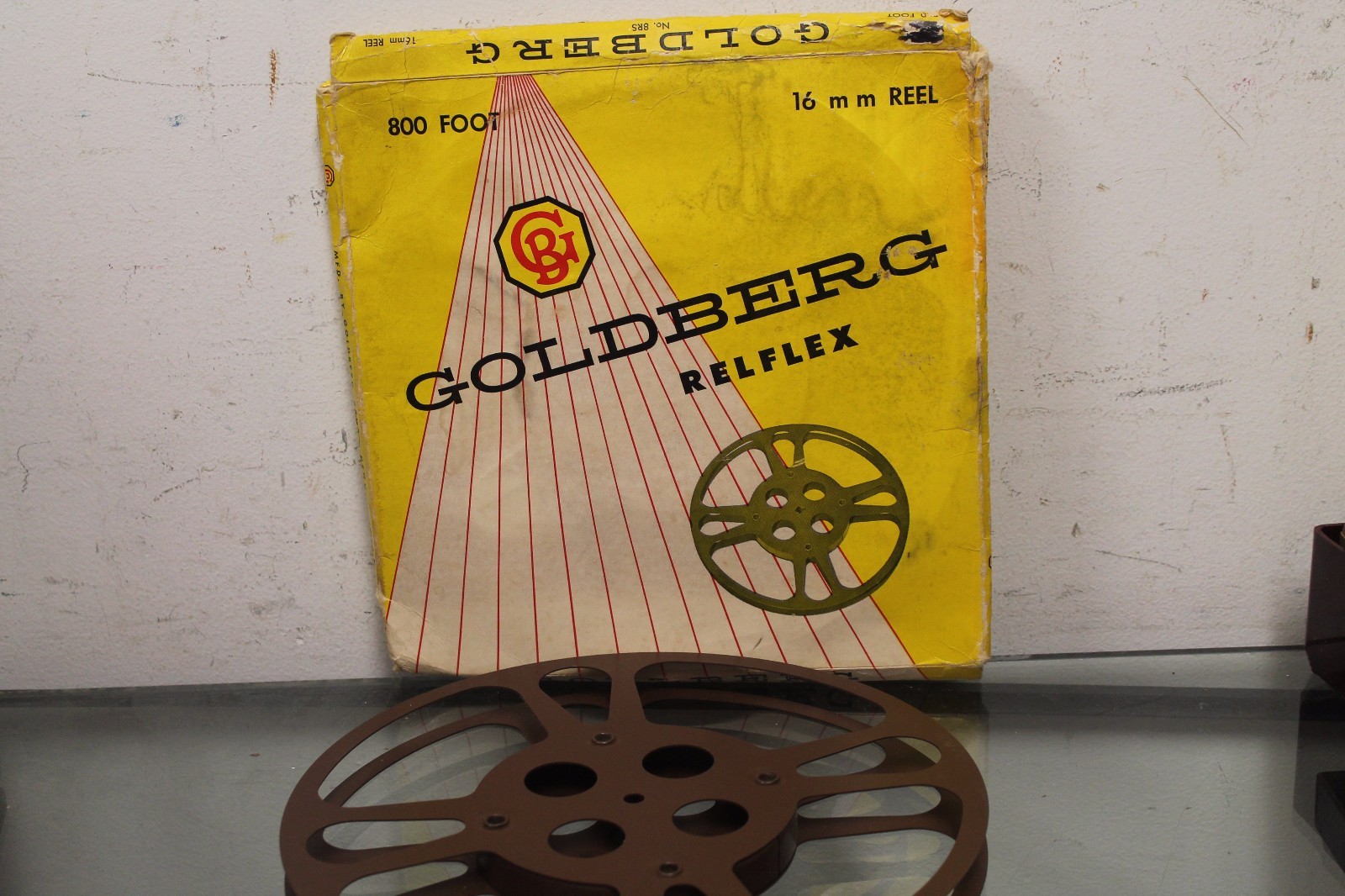 vintage Goldberg Bros. Reflex 800 Foot 16 mm reel in box No.8RS Denver, CO.