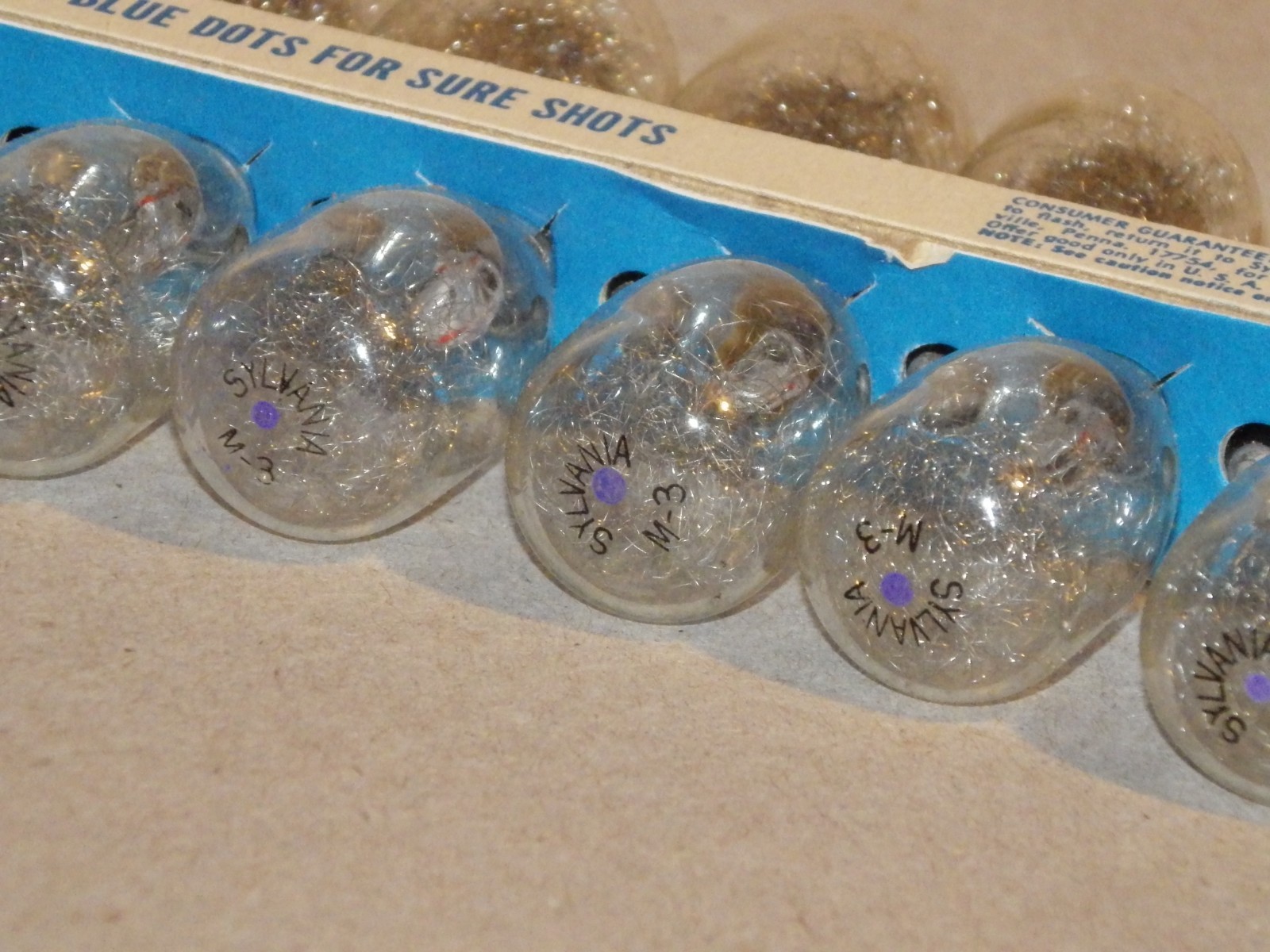 Sylvania Blue Dot M3 Clear Flashbulbs ( 4 packs with 48 total bulbs )