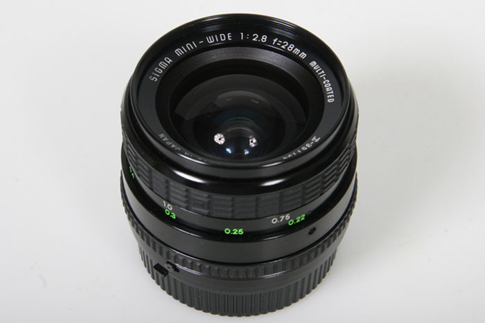 Sigma Mini Wide 28mm f2.8 lens * Nikon AIS Mount