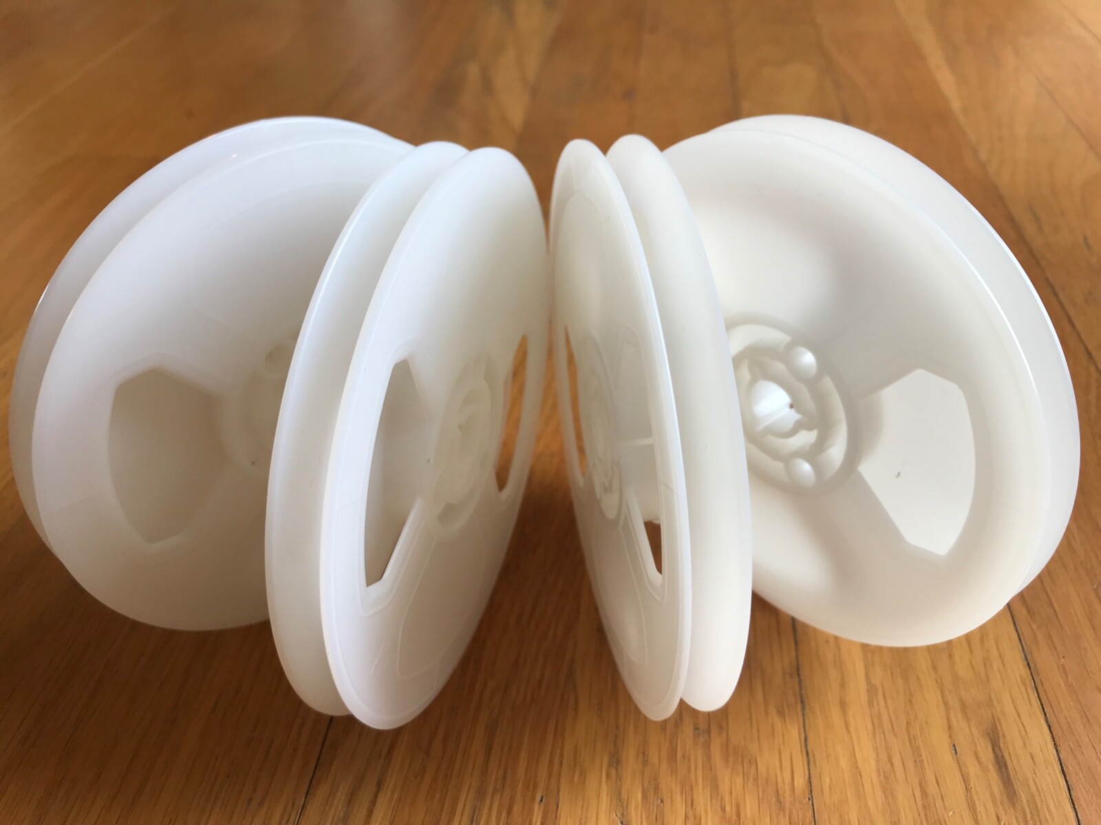 SUPER-8 200 ft. White Plastic Movie Film Reels – BRAND NEW 4-Reel Pack Super 8mm
