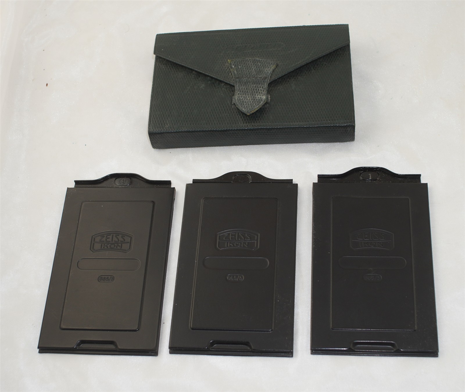 Voigtlander Bergheil Green 6.5x9cm Film Holder Case w/ Holders