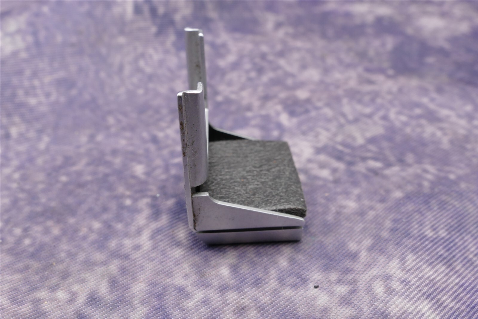 Voigtlander Bessamatic Push-On Accessory Shoe