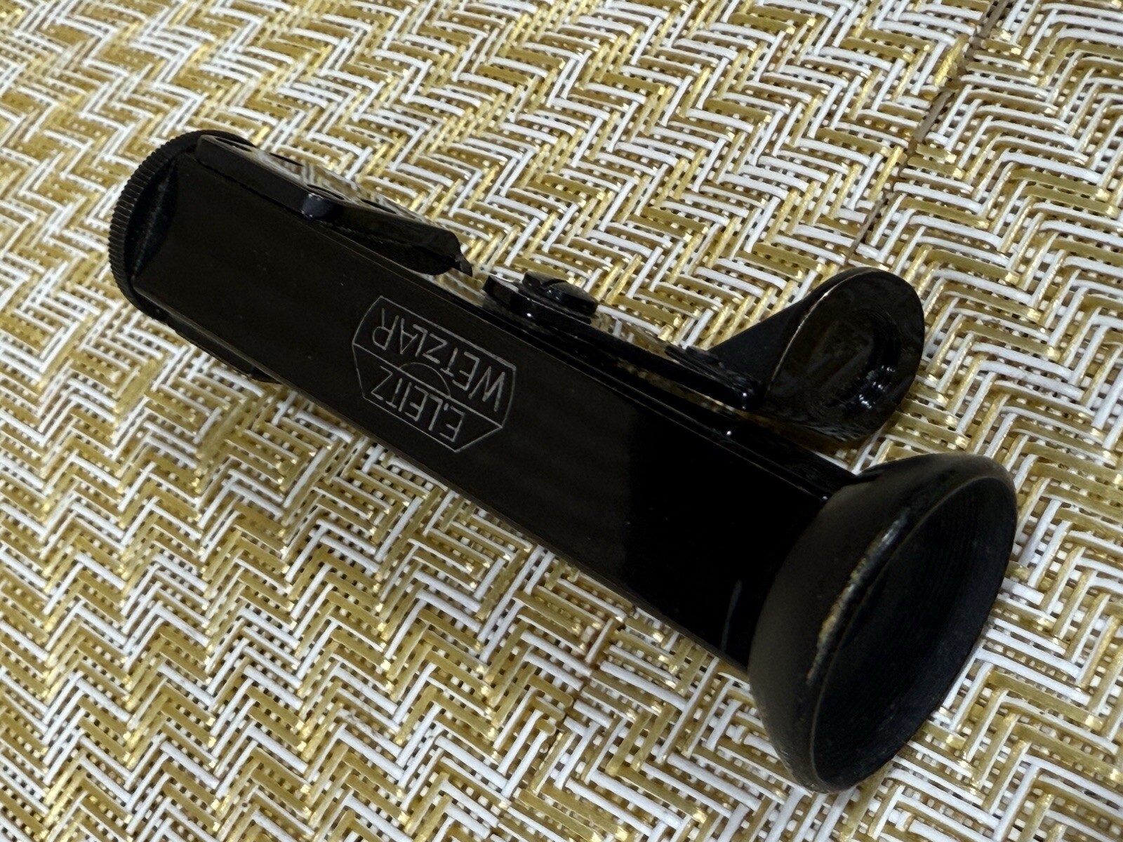 LEICA LEITZ Rangefinder WINKELSUCHER WINTU RIGHT ANGLED VIEWFINDER BLACK – RARE
