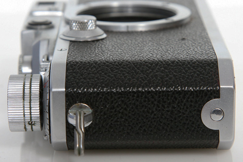 Canon (E-P) Rangefinder Camera Body Model II Screw Mount