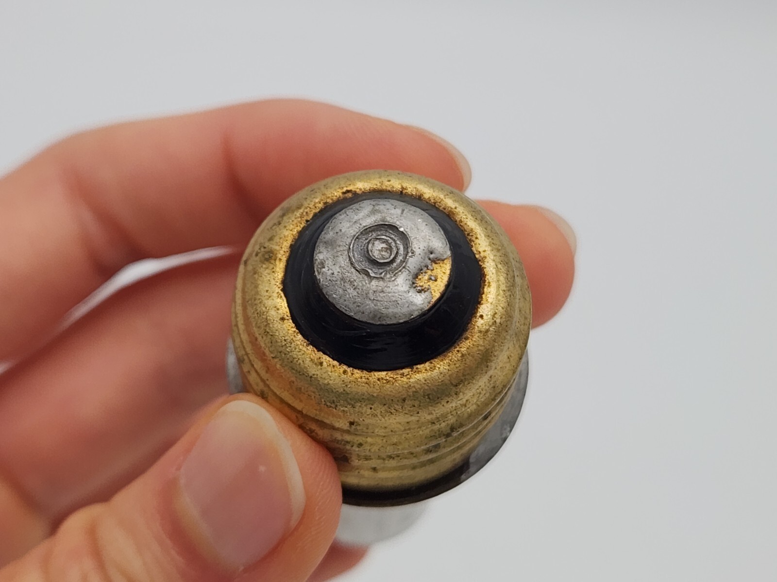 Vintage Camera Flash Bulb Adapter #5 #25 5B to Screw Base Press 22 Graflex