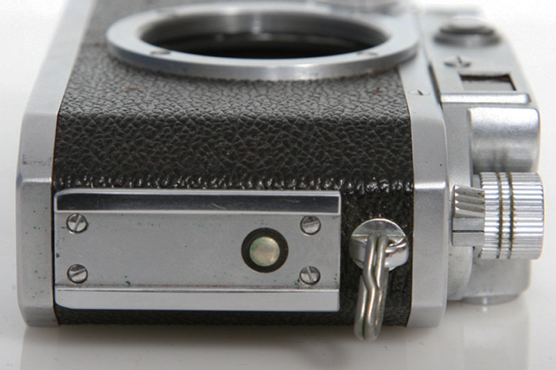 Canon (E-P) Rangefinder Camera Body Model II Screw Mount