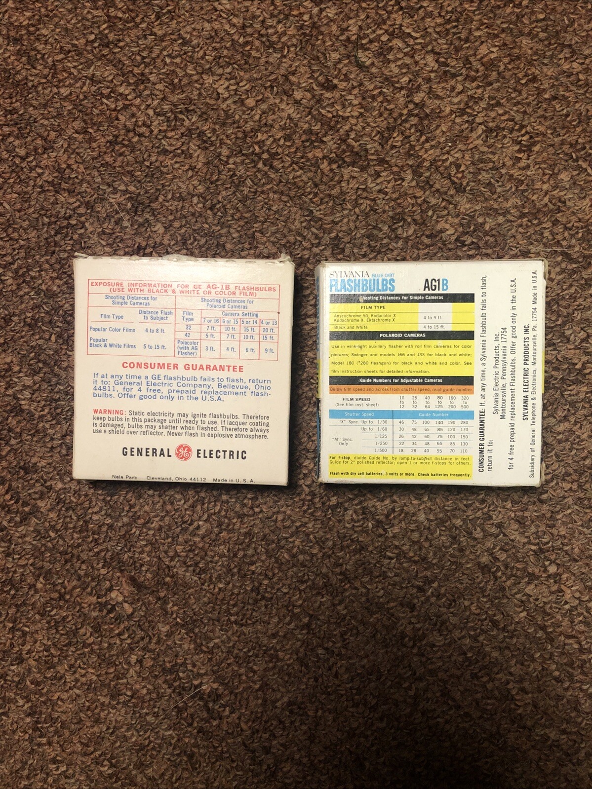 Two Vintage Sylvania Flashbulbs Blue Dot # AG1B 12 Bulbs in Package