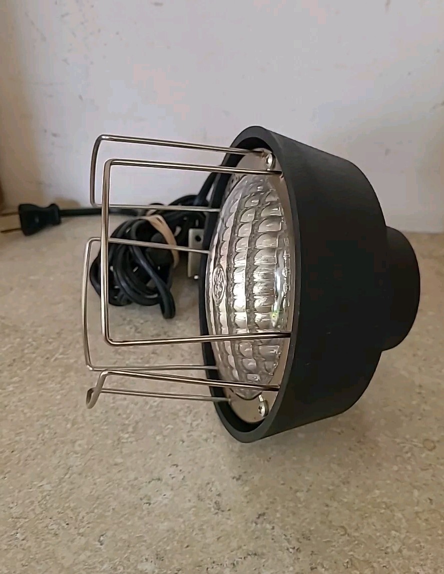 Vintage Harwood No. XR250 Sealed Beam Camera Light For Use With ASA 40&160 WORKS