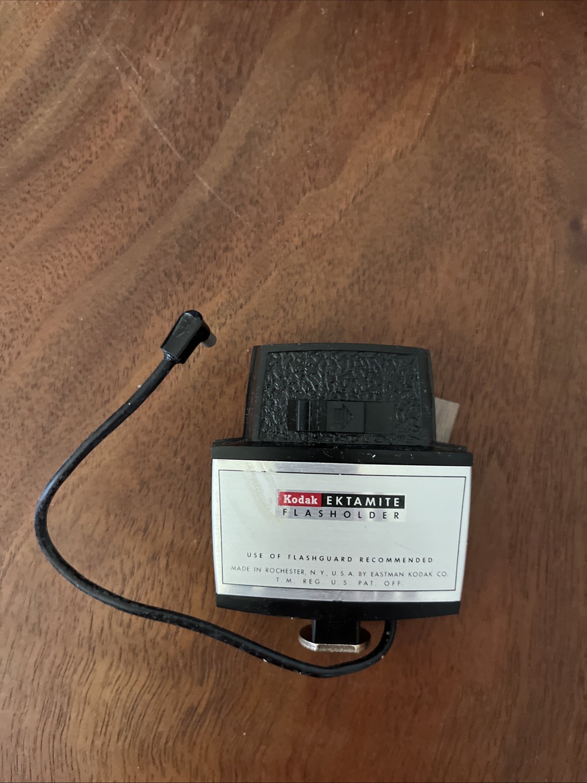 Kodak Ektamite Flasholder No. C 100F in Case In Original Box w/ instructions