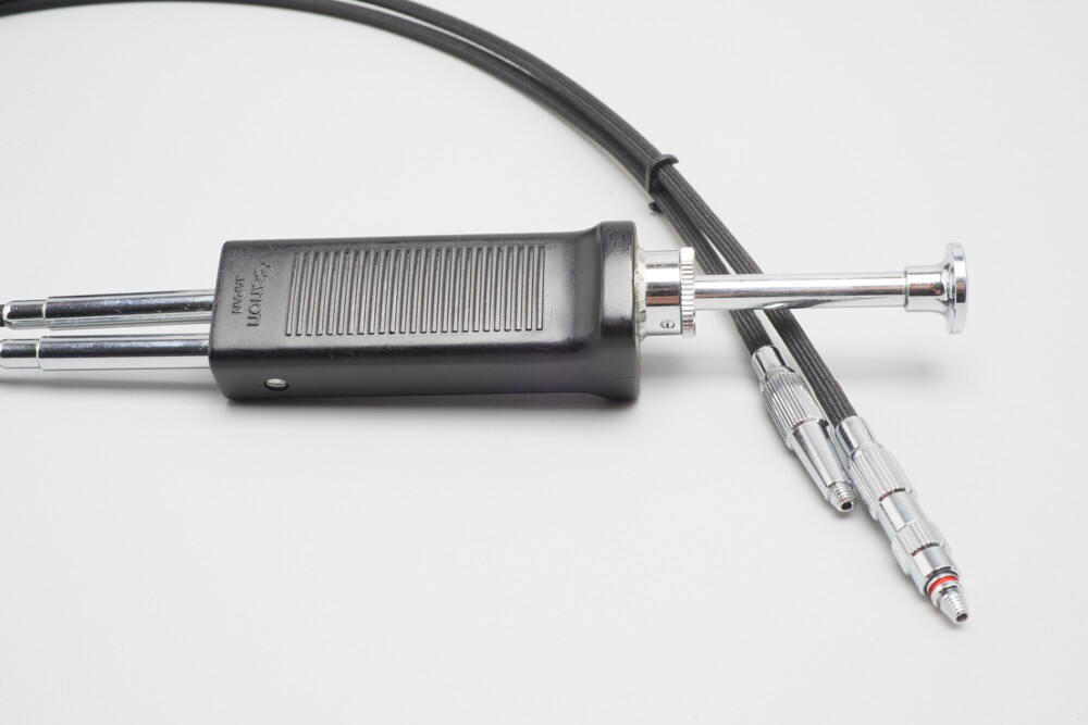 Canon FD Auto Bellows with Original Canon Double Cable Release, Macro Close-Up