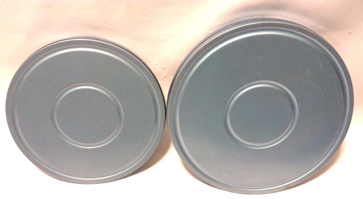 2 Vintage Blue Metal 8mm Film Reels and Canisters 6″ Compco 7″ No Name B2