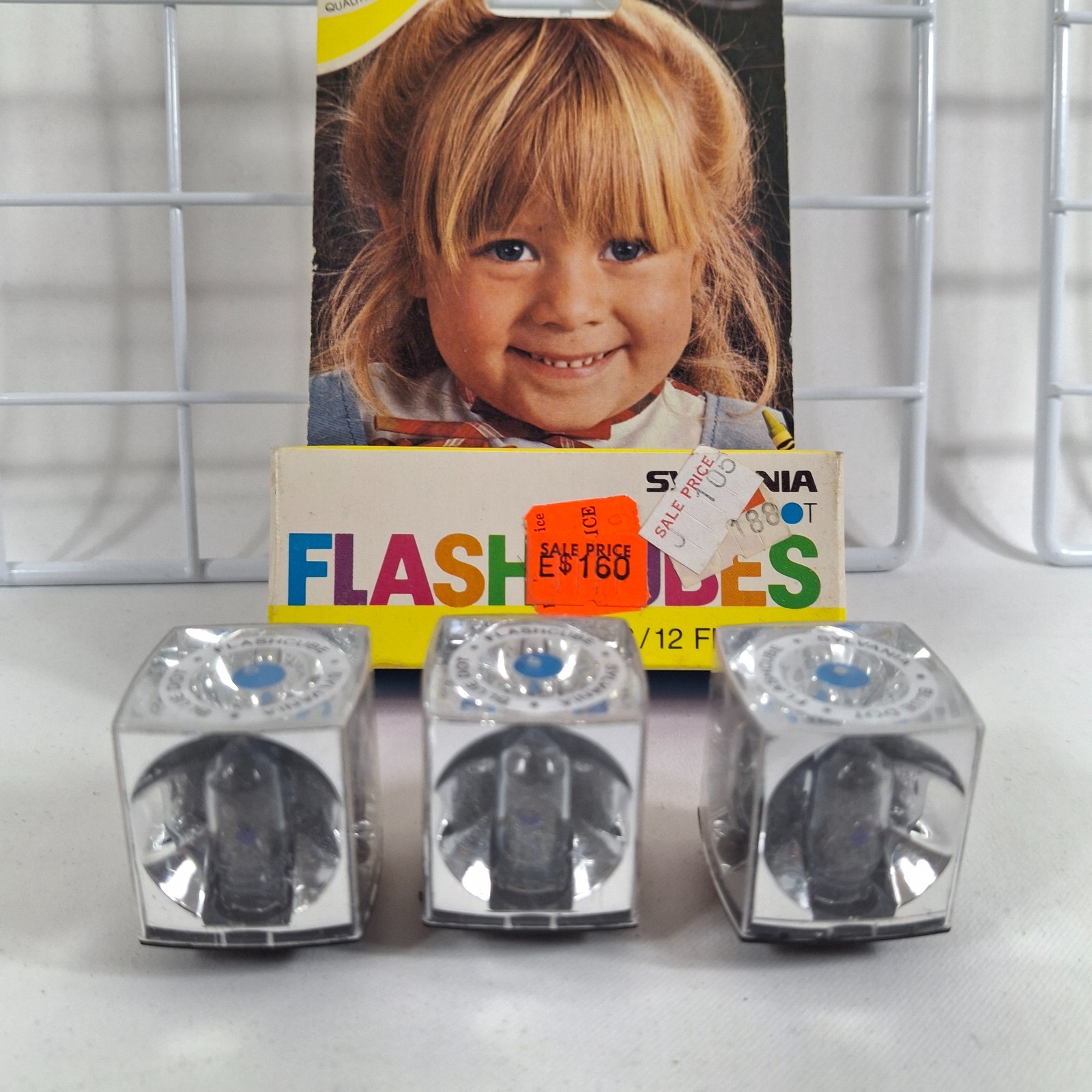 Vintage SYLVANIA Blue Dot Flash Cubes & Magicubes 9 Cubes/36 Flashes OriginalPkg
