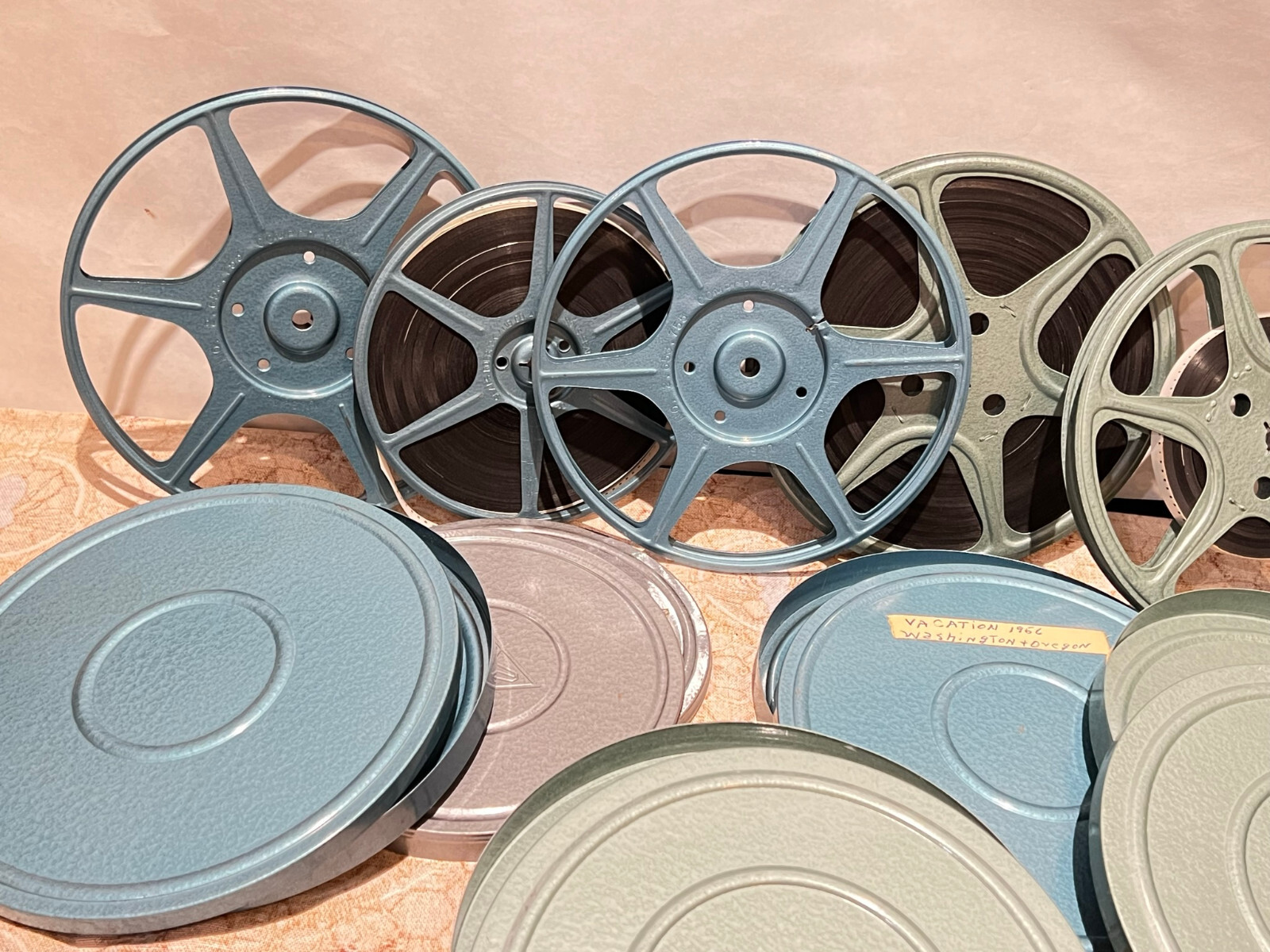 vtg Compco Tower 8mm Film 6 Reel Metal 6 and 6 Cans in Metal Movie Box