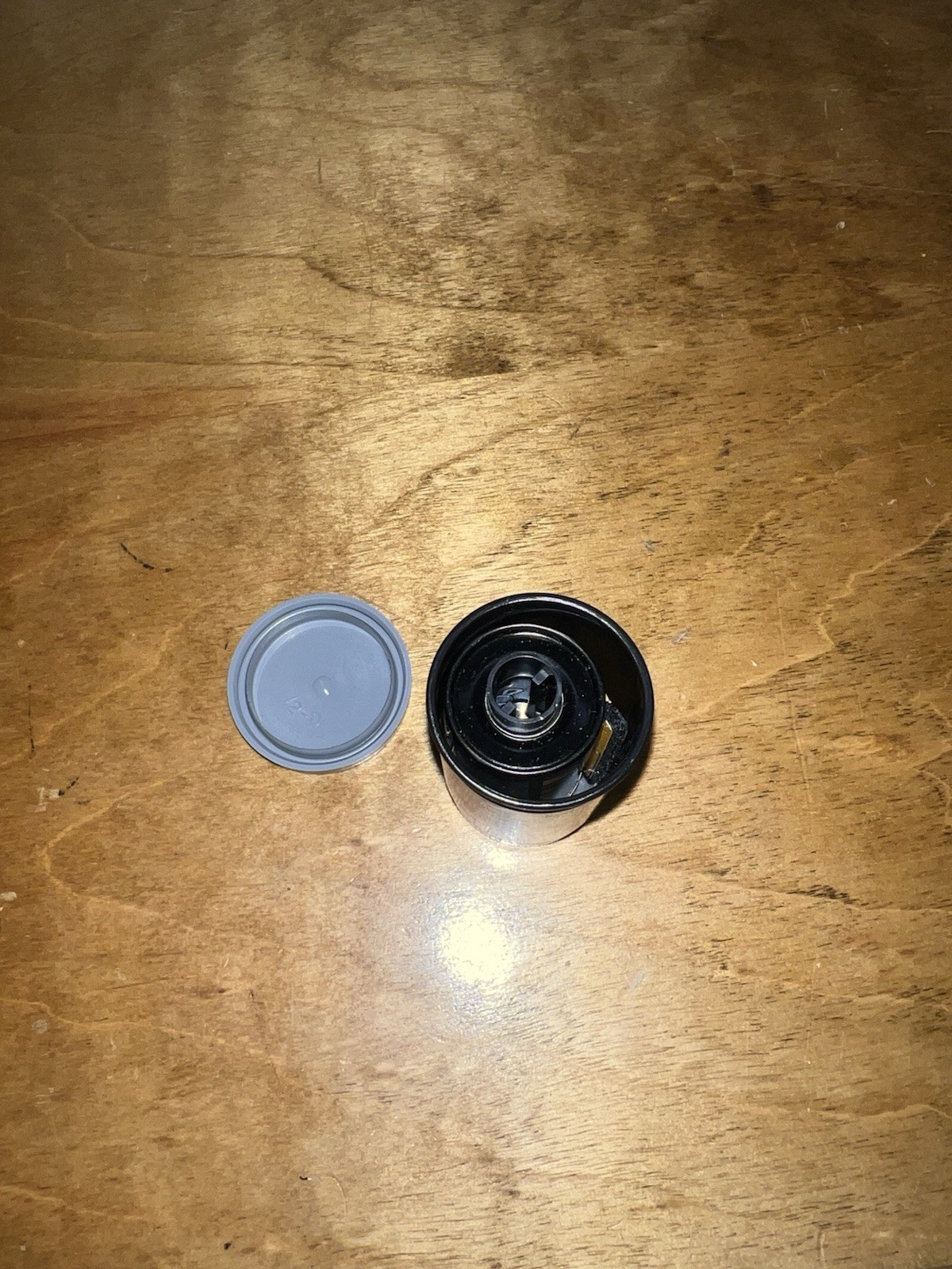 Kodak Jurassic Park PROMO 1997 “Find The Lost Roll” 35 MM Film Canister w/ Film