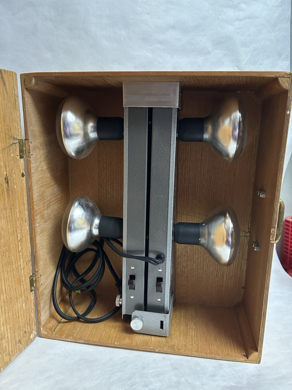 Vintage GE Photography Movie Light Bar With Wooden Case – TESTED
