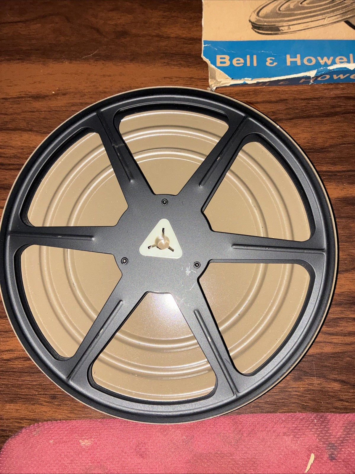 Bell & Howell 400 Ft Super 8 Dual 8 Movie Film Reel & Case Vintage