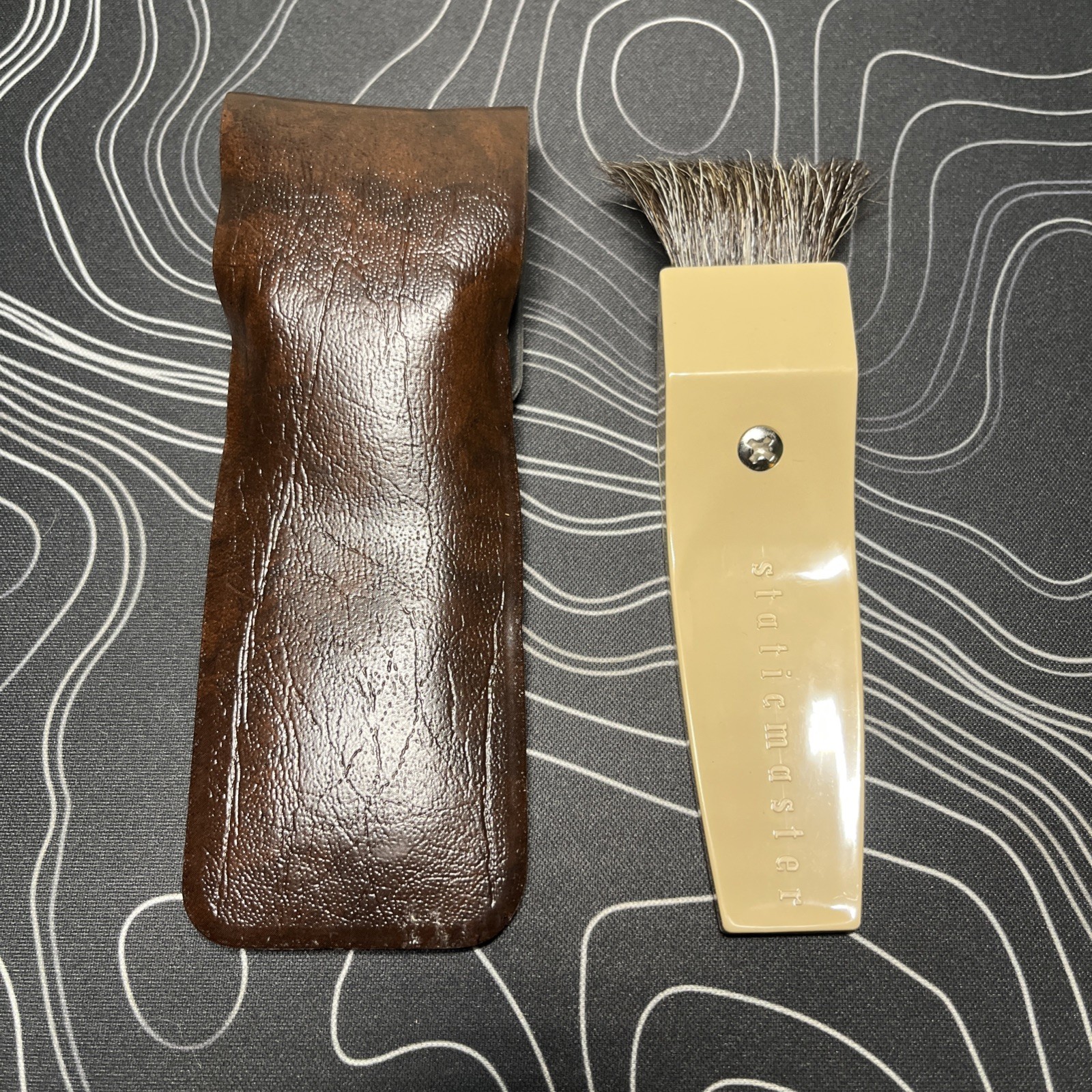 Static Master 1C200 Anti-static Brush with Case 1984