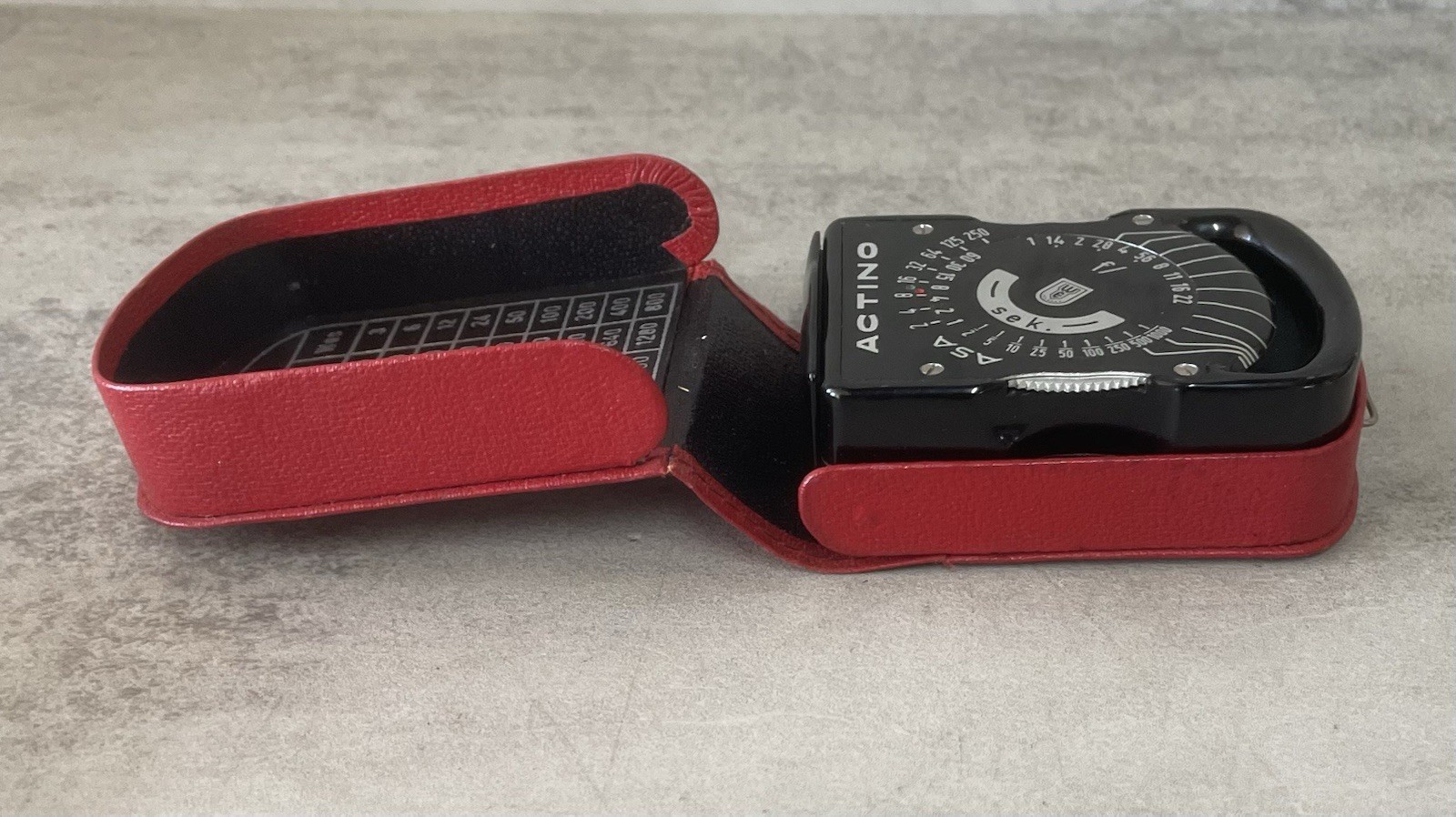 ctino A Light Exposure Meter w/ Case Box Instructions Germany VTG