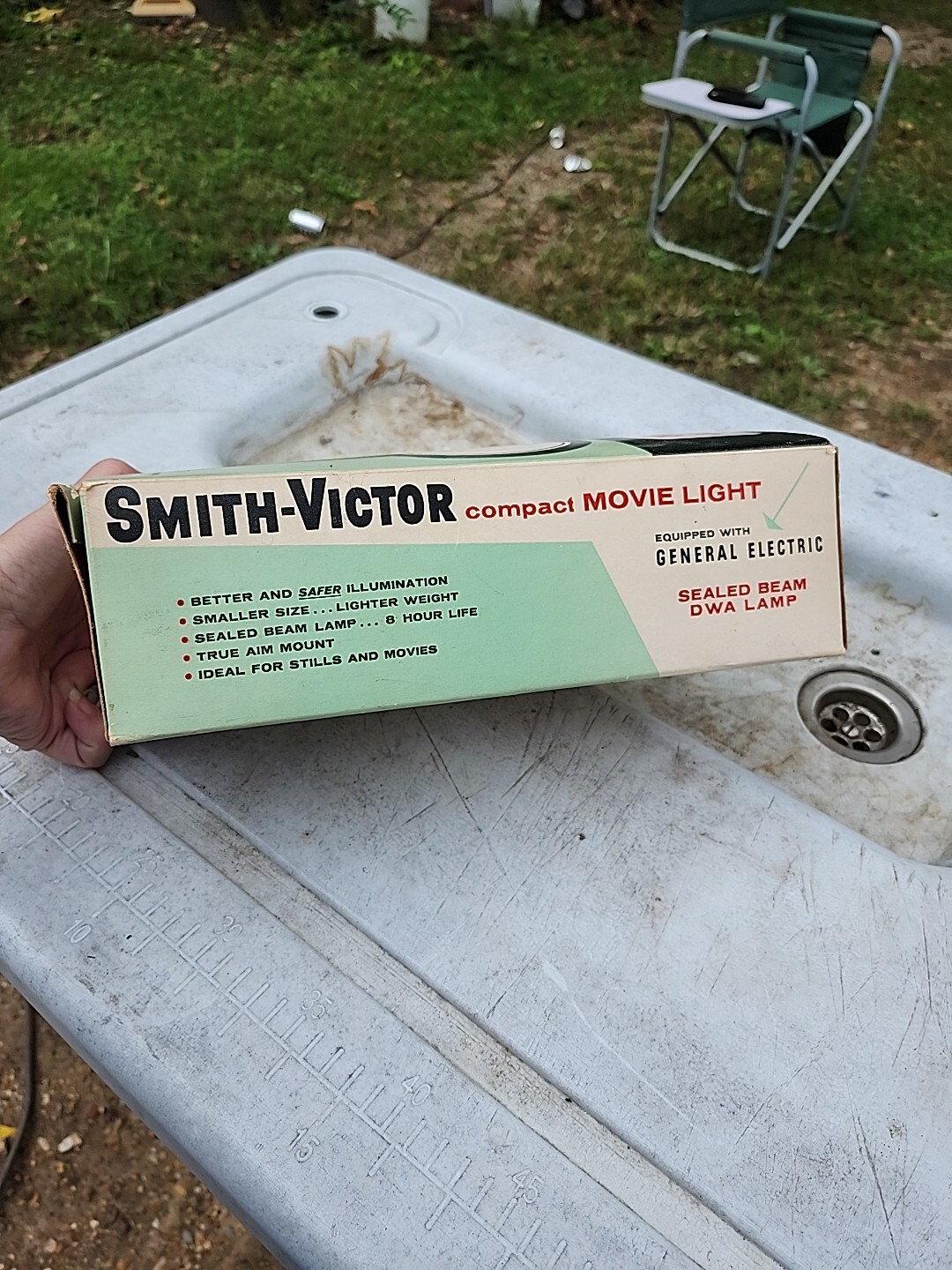 Smith-Victor Model L-5 Compact Movie Light Vintage 1962 Tested Works W/ Box