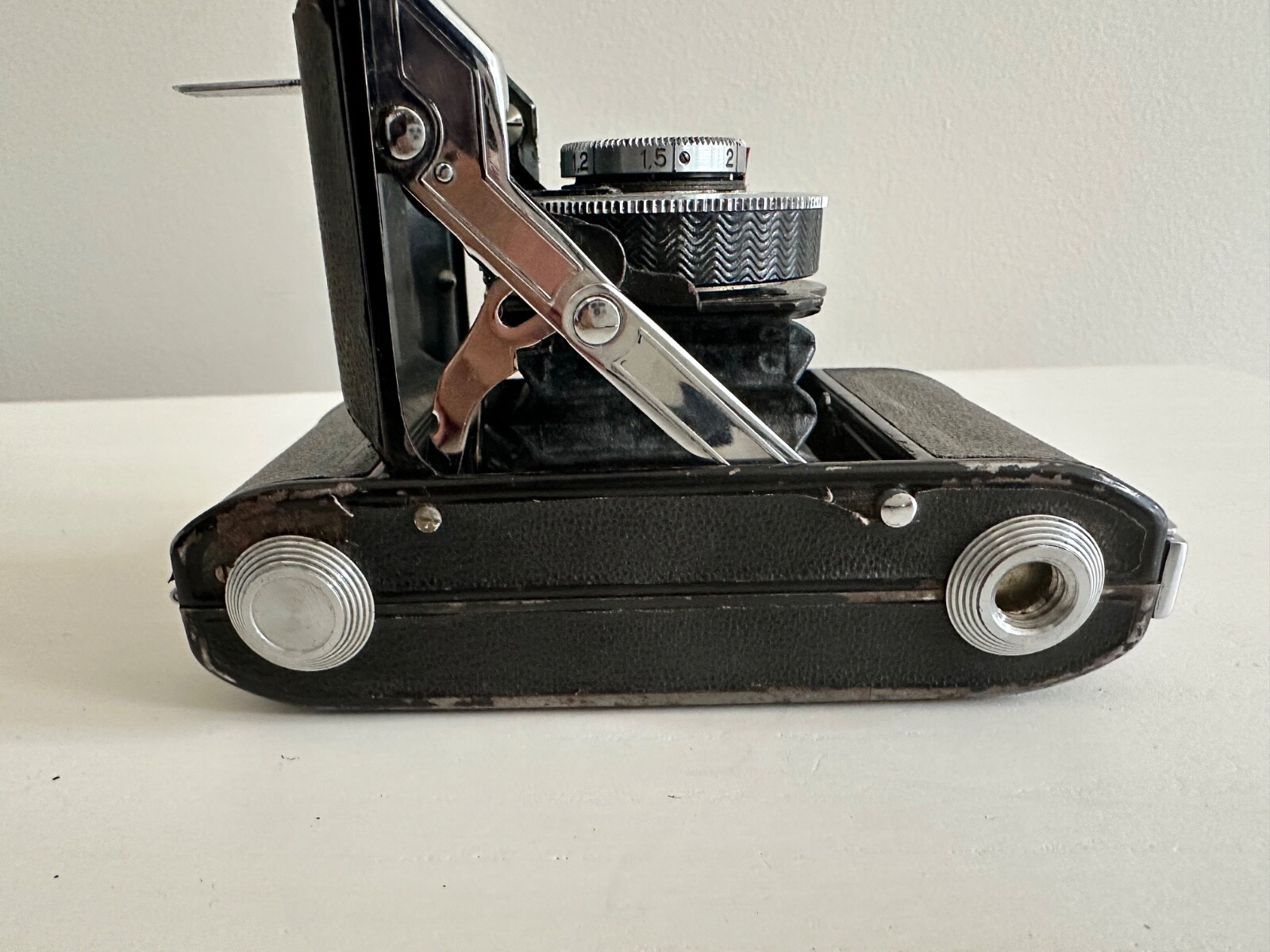 Rare WWII Welta Weltix Compur Munchen Cassar Camera & Leather Case