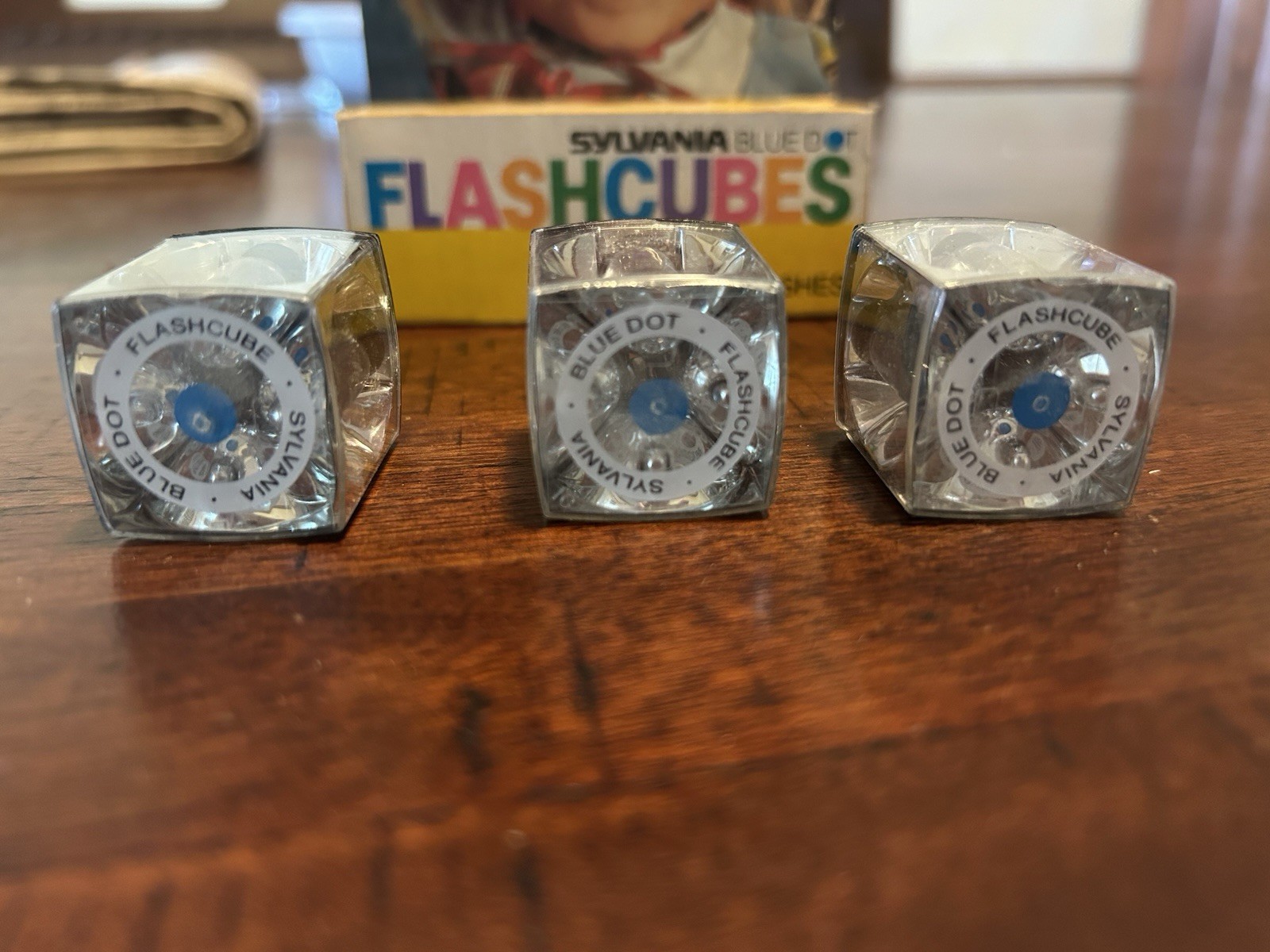 Sylvania Blue Dot Flashcubes Camera Flash Cubes 3 Pack 12 Flashes