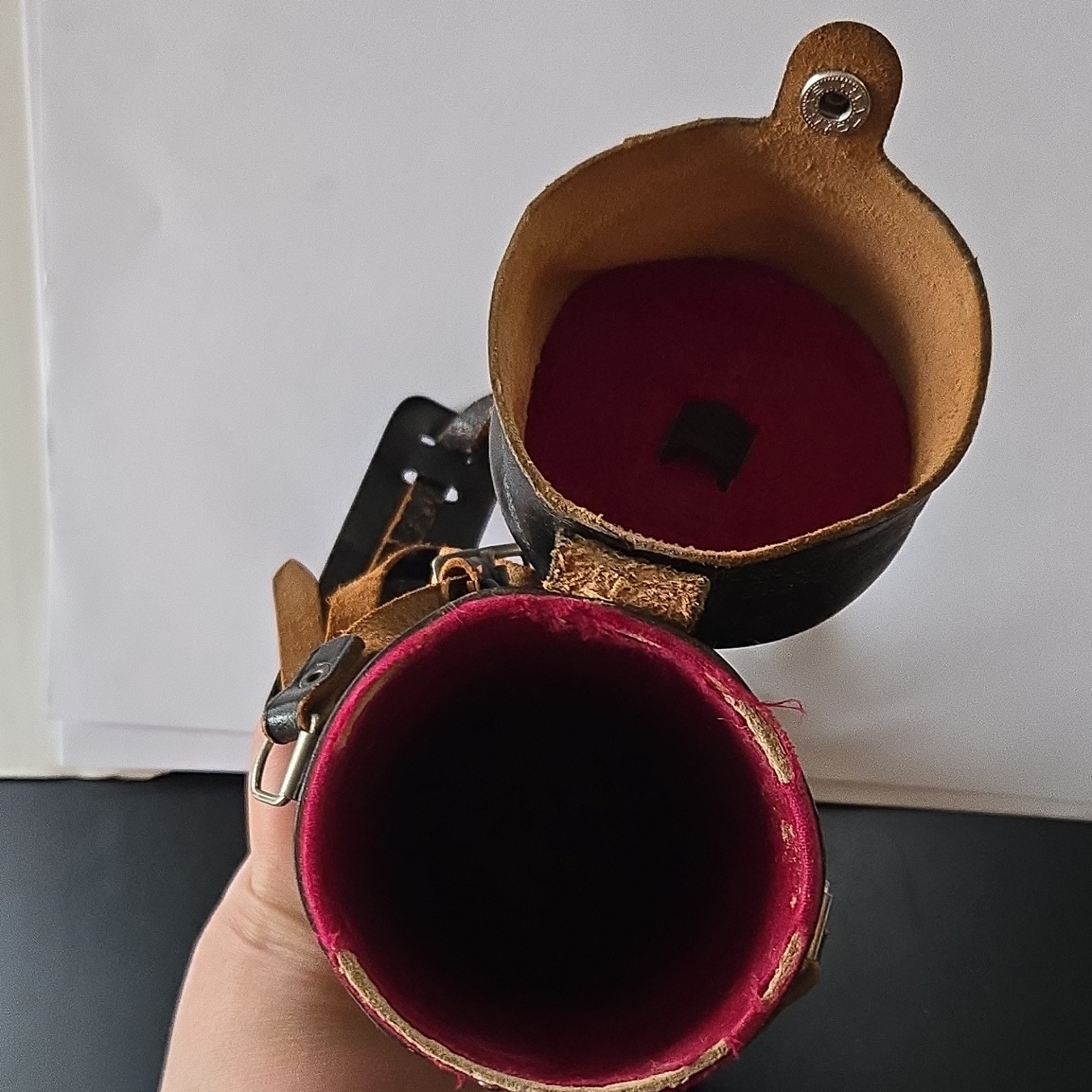 Vintage Leather Cylindrical Camera Lens Case with Strap Type Case(s)
