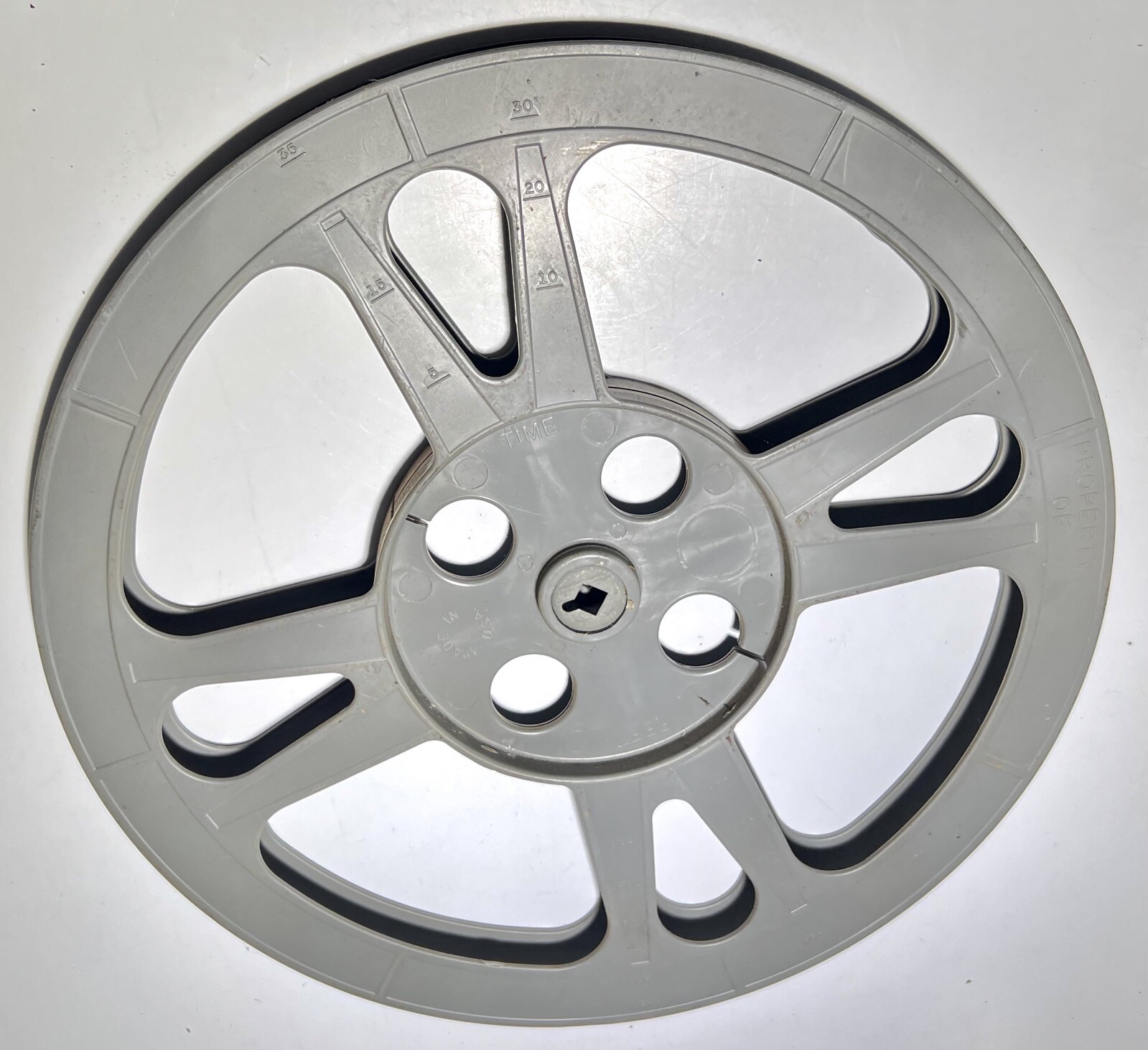 Vintage Brown Fibre Case & Reel – Collectible Movie Wall Art, 13-1/2” x 13-1/2″