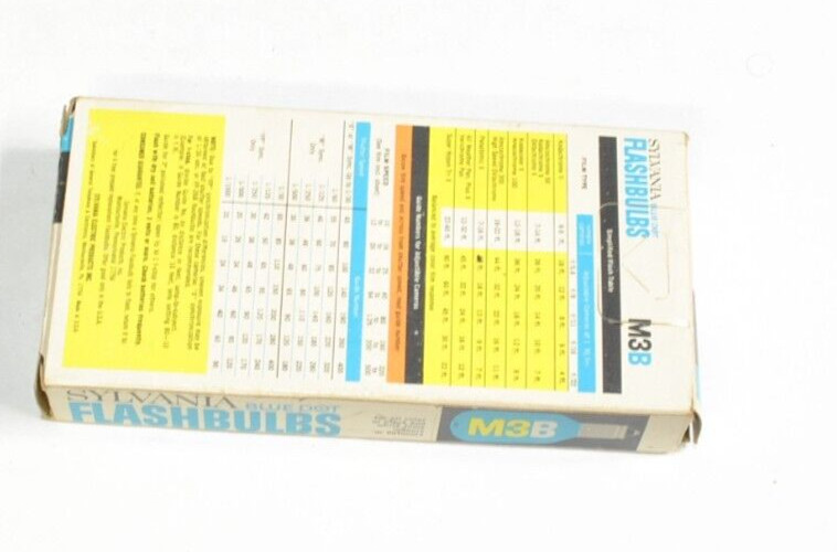 Vintage Sylvania Flashbulbs Blue Dot M3B 8 Blue Bulbs Original Box