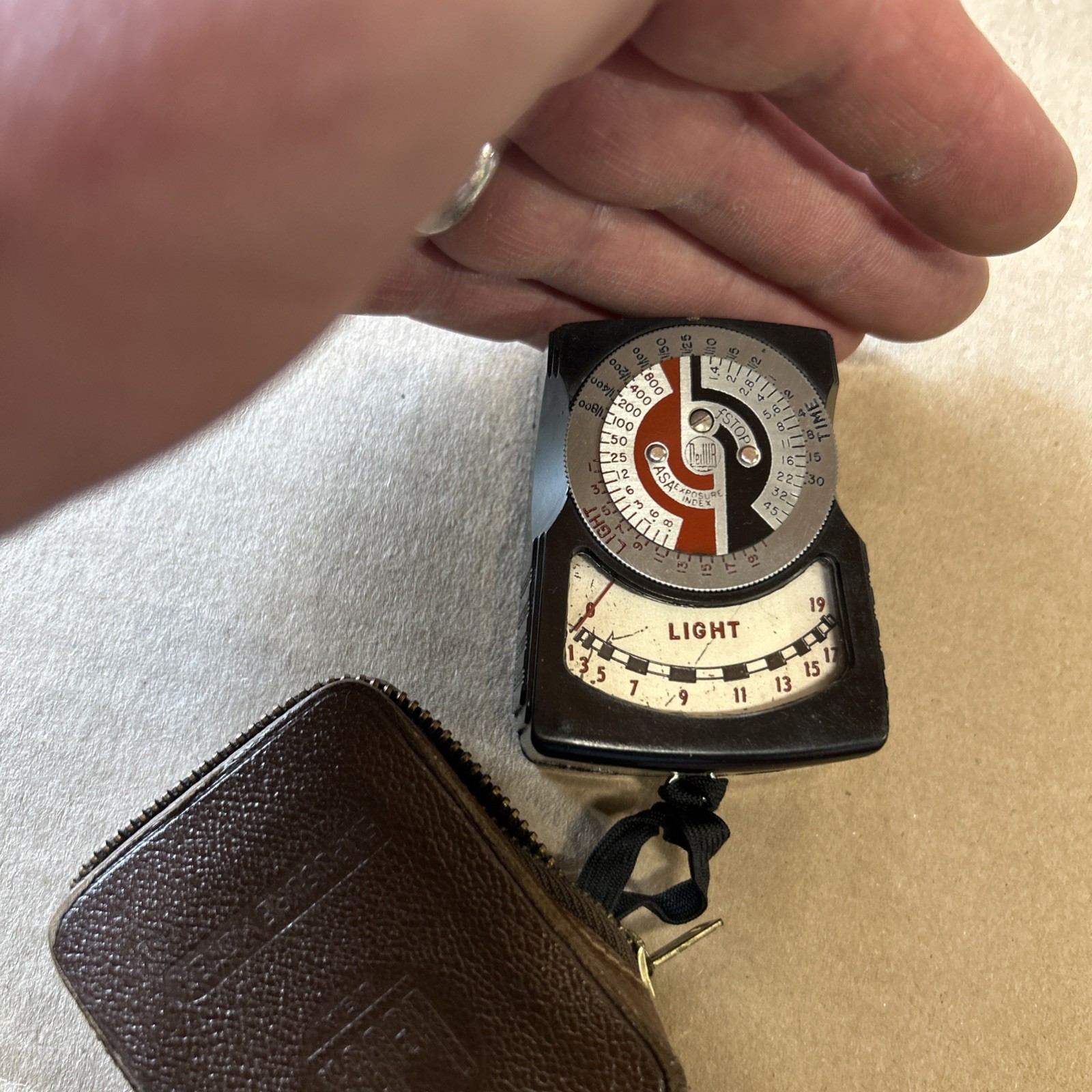 Vintage DeJur Amsco Model 5-B Light Meter Works w/ Case USA