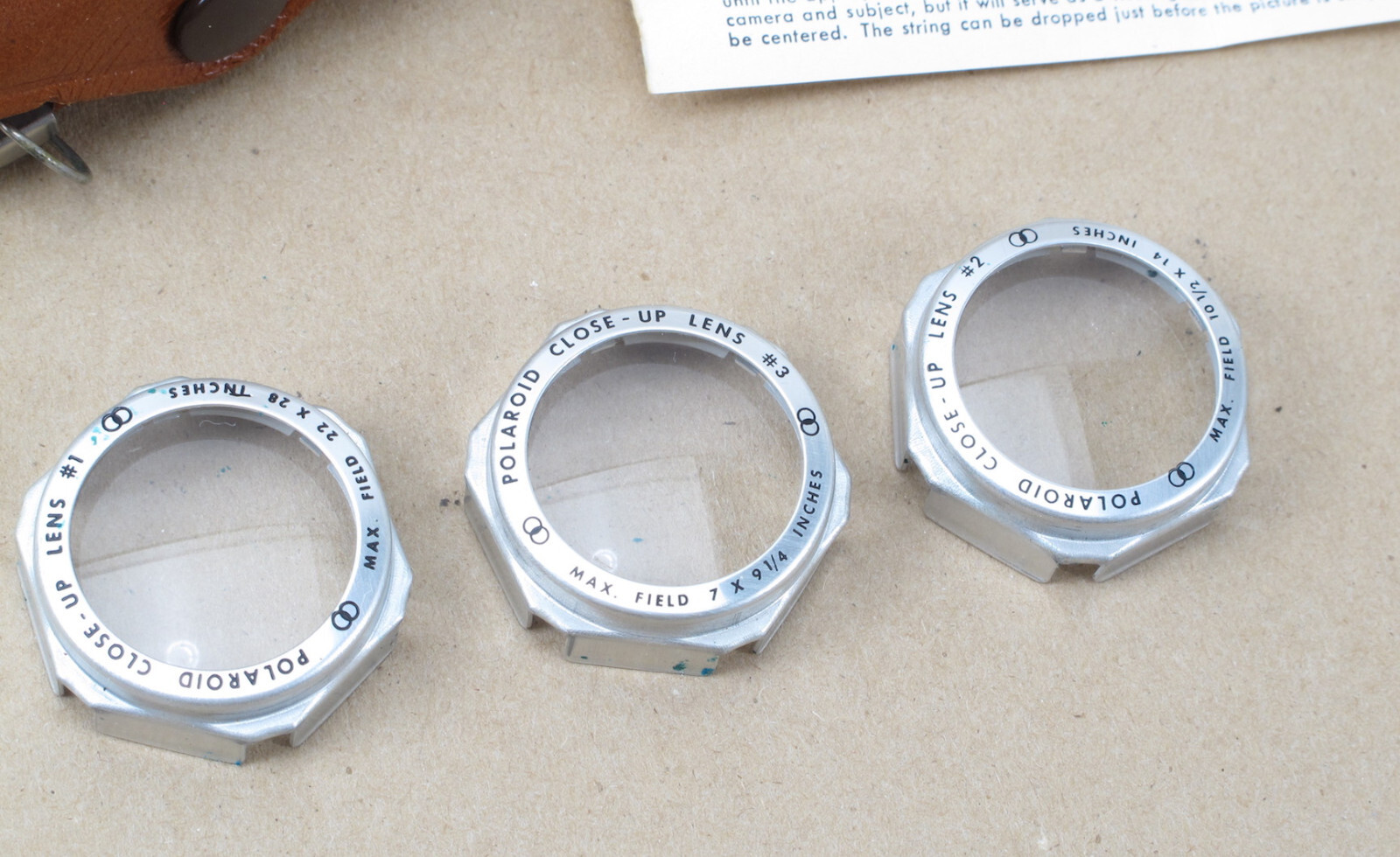 Vintage Polaroid 540 Close-Up Lens Kit + Tape Measure in case MINT-