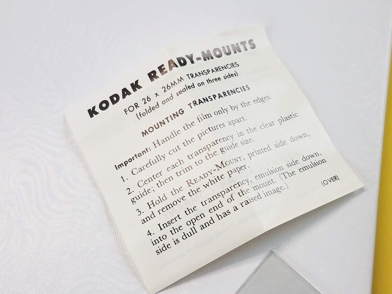250+ Vtg KODAK 126 Ready-Mounts B256W For 28x28mm Transparency Slides 145-1772