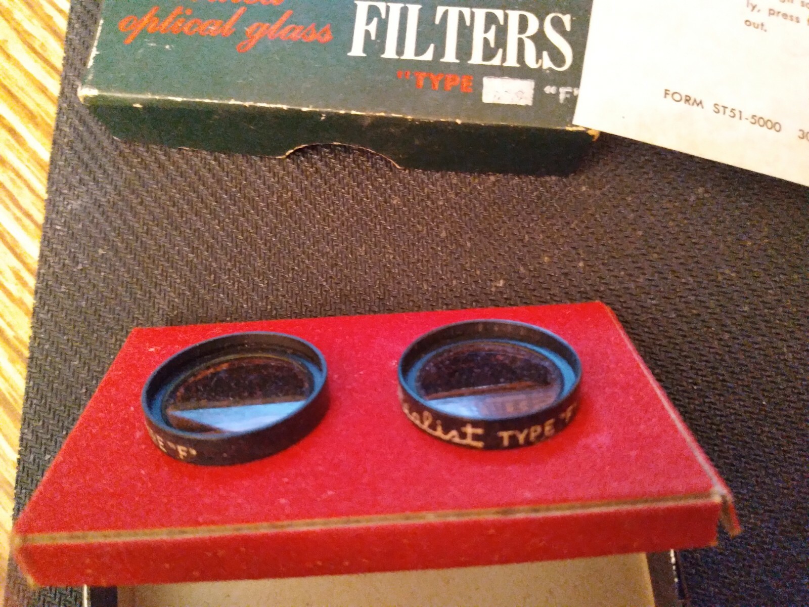 STEREO REALIST TYPE A “F” COATED OPTICAL GLASS FILTERS – AMBER – BOXED