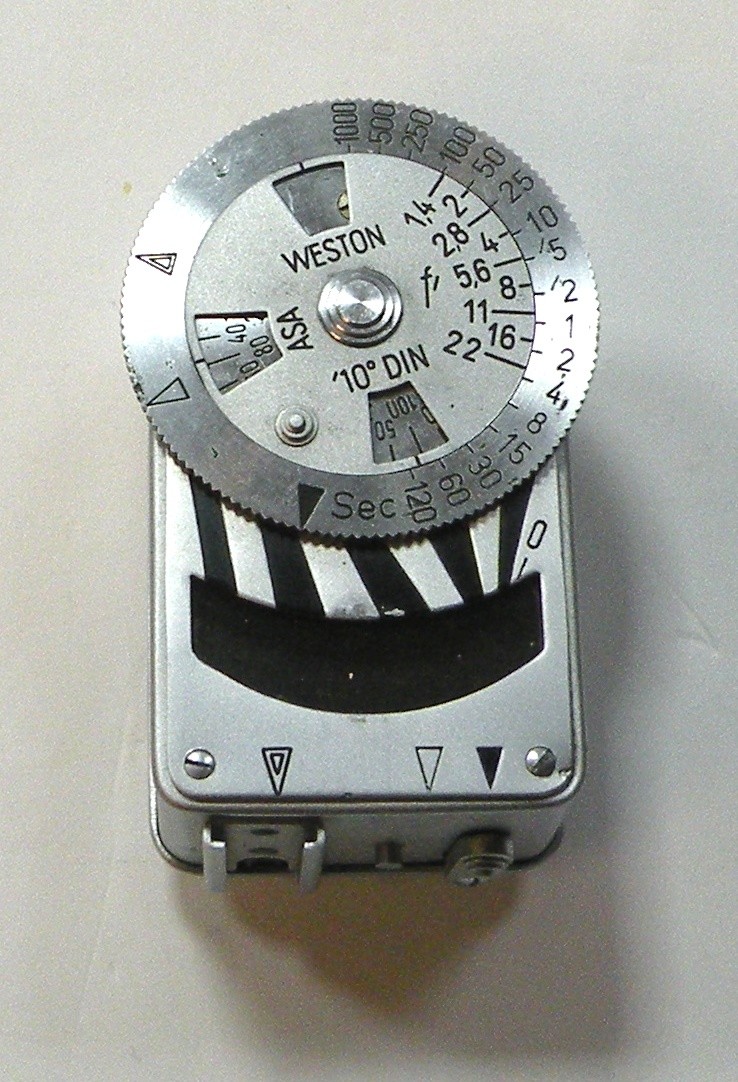 WESTON METROPHOT LIGHT METER FOR VOIGTLANDER LEICA RANGEFINDER CAMERA